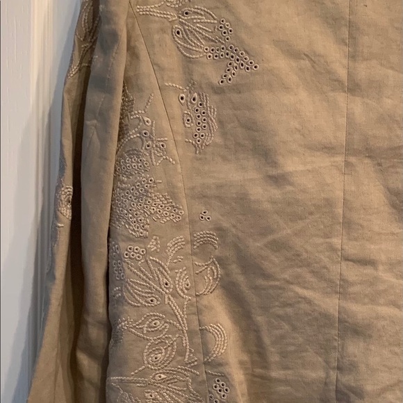 ‘Ellie Tahari’ Embelished Jacket - Taupe - Picture 6 of 7